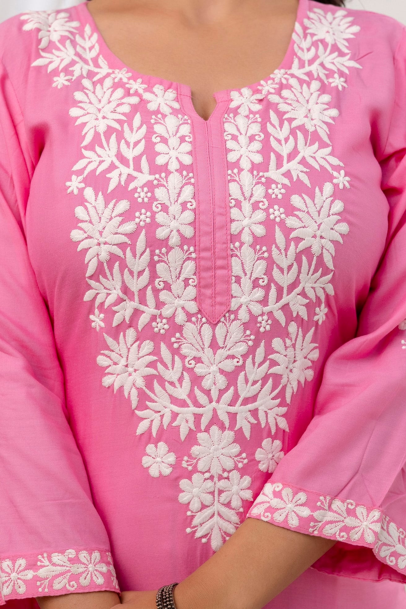PINK Beautiful Embroidered Chikankari Kurta Set