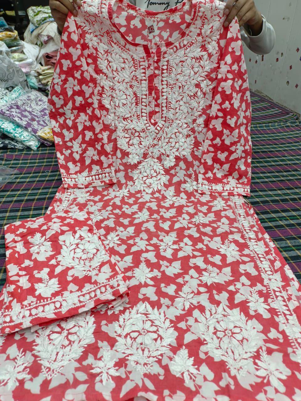 RED Cotton Blend Women's Regular Kurta Set