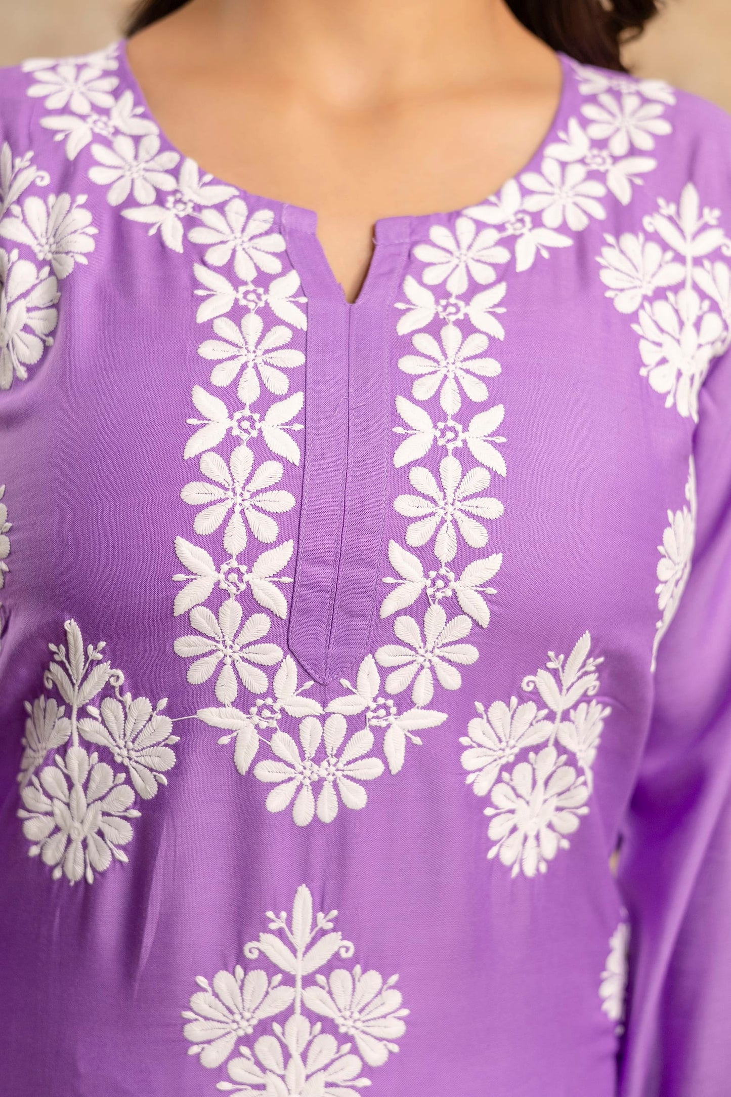 LIGHT PURPLE Floral Embroidered Round Neck Chikankari Straight Kurta with Palazzos