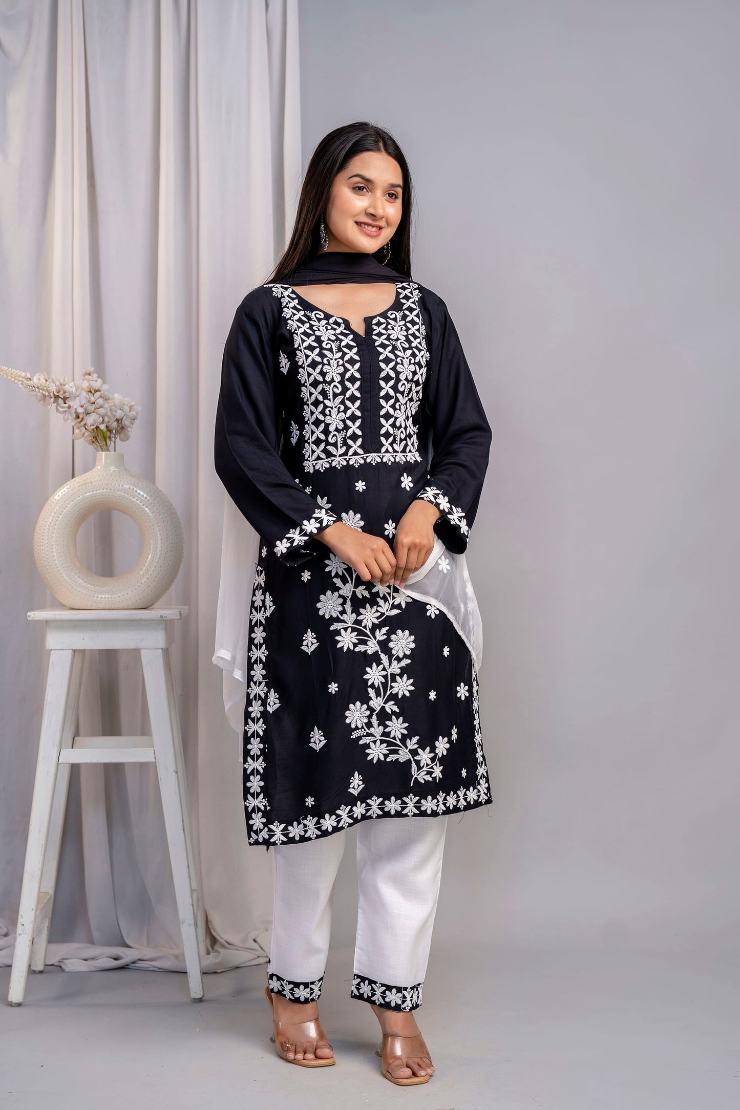 BLACK Elegant Embroidered Kurta Set with Dupatta for Women
