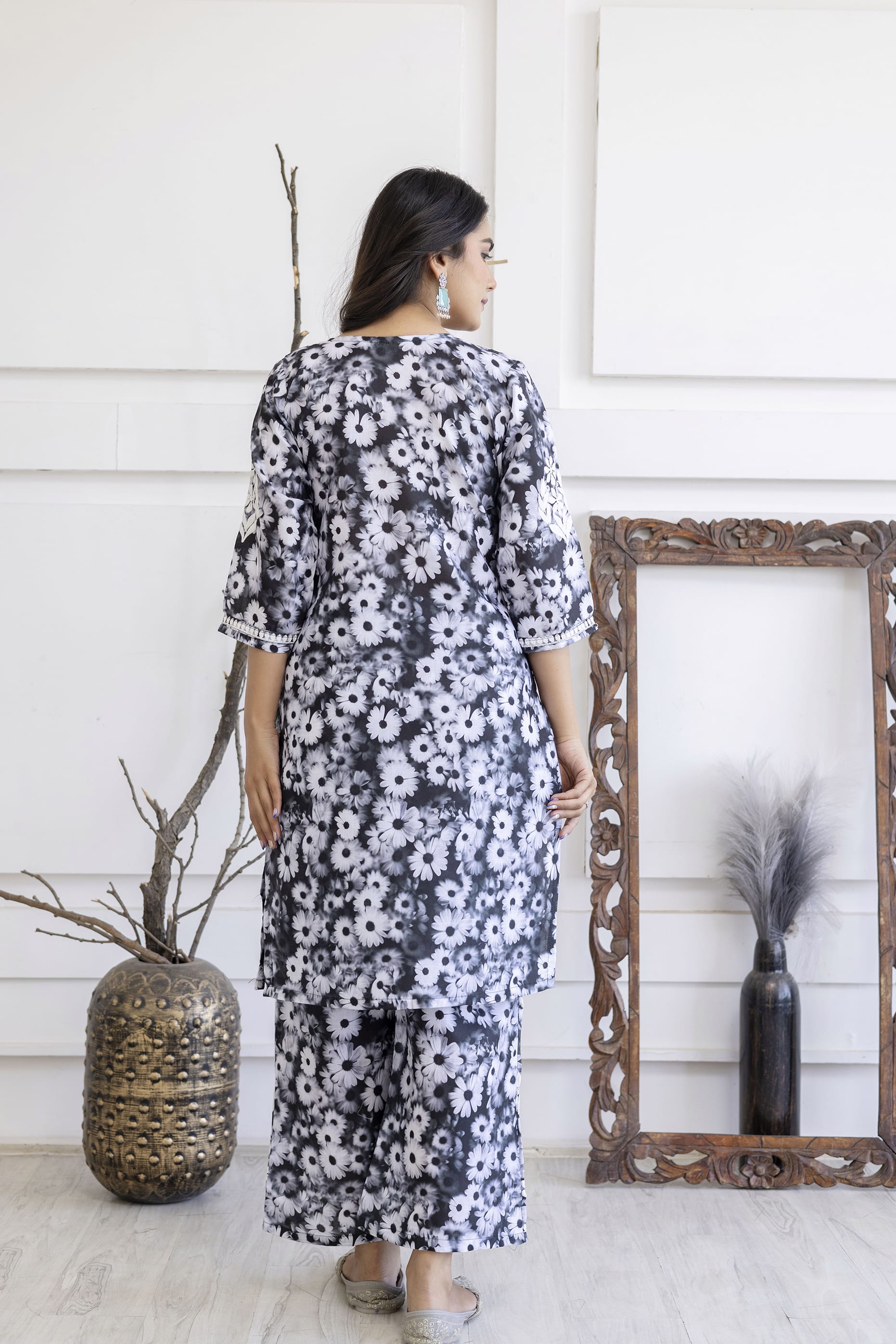 BLACK Original Chikankari Kurties With Mulmul Cotton Plazzo