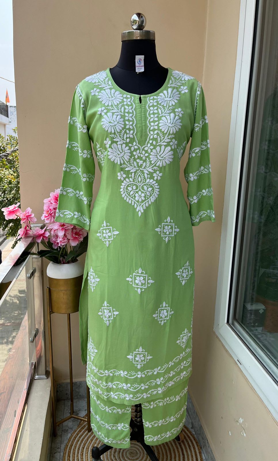 Pista  Chikankari Kurti With Matching Printed Plazzo Suit 2Ps For Women