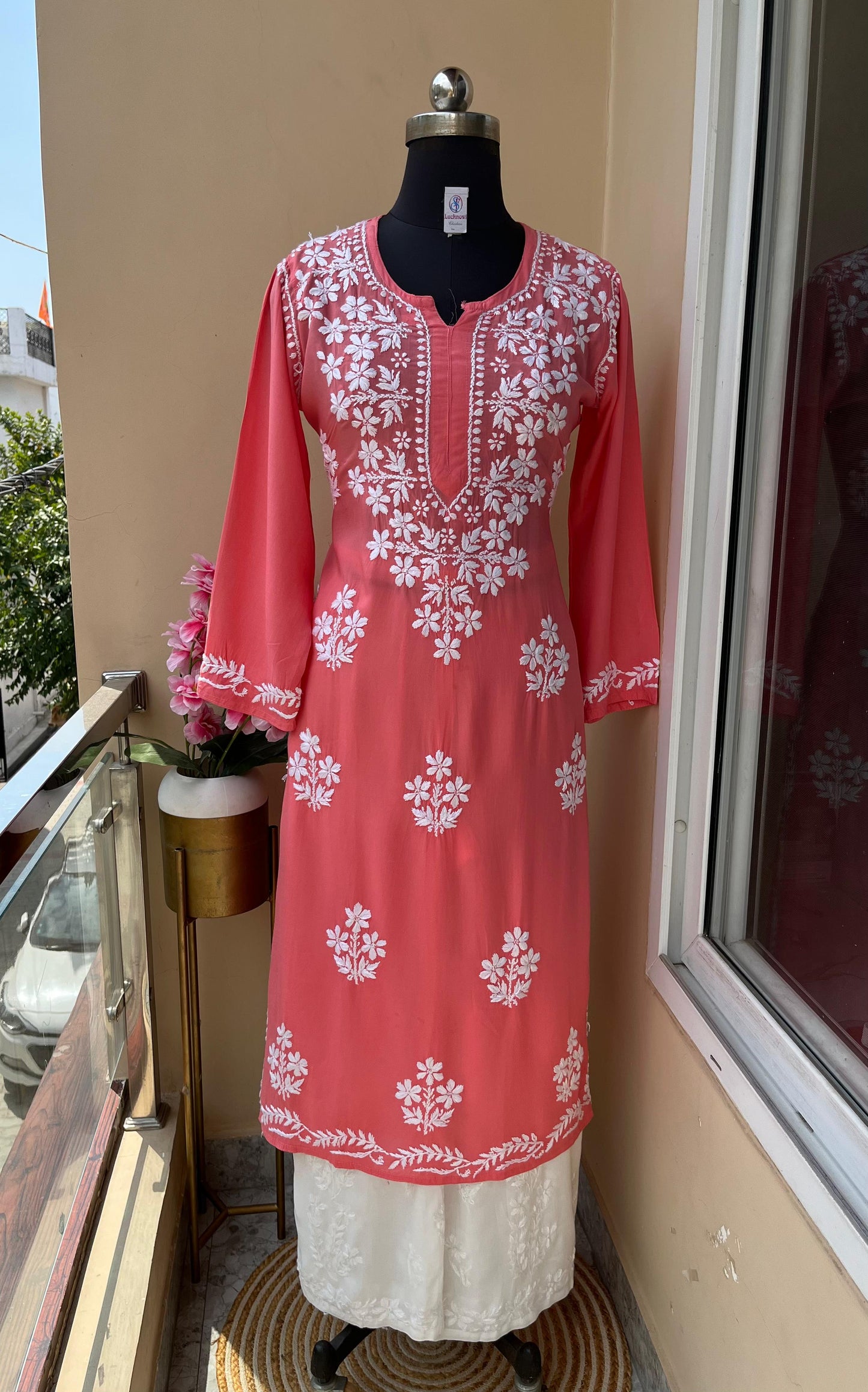 Gajari Rayon Kurti And Plazzo Set For Women