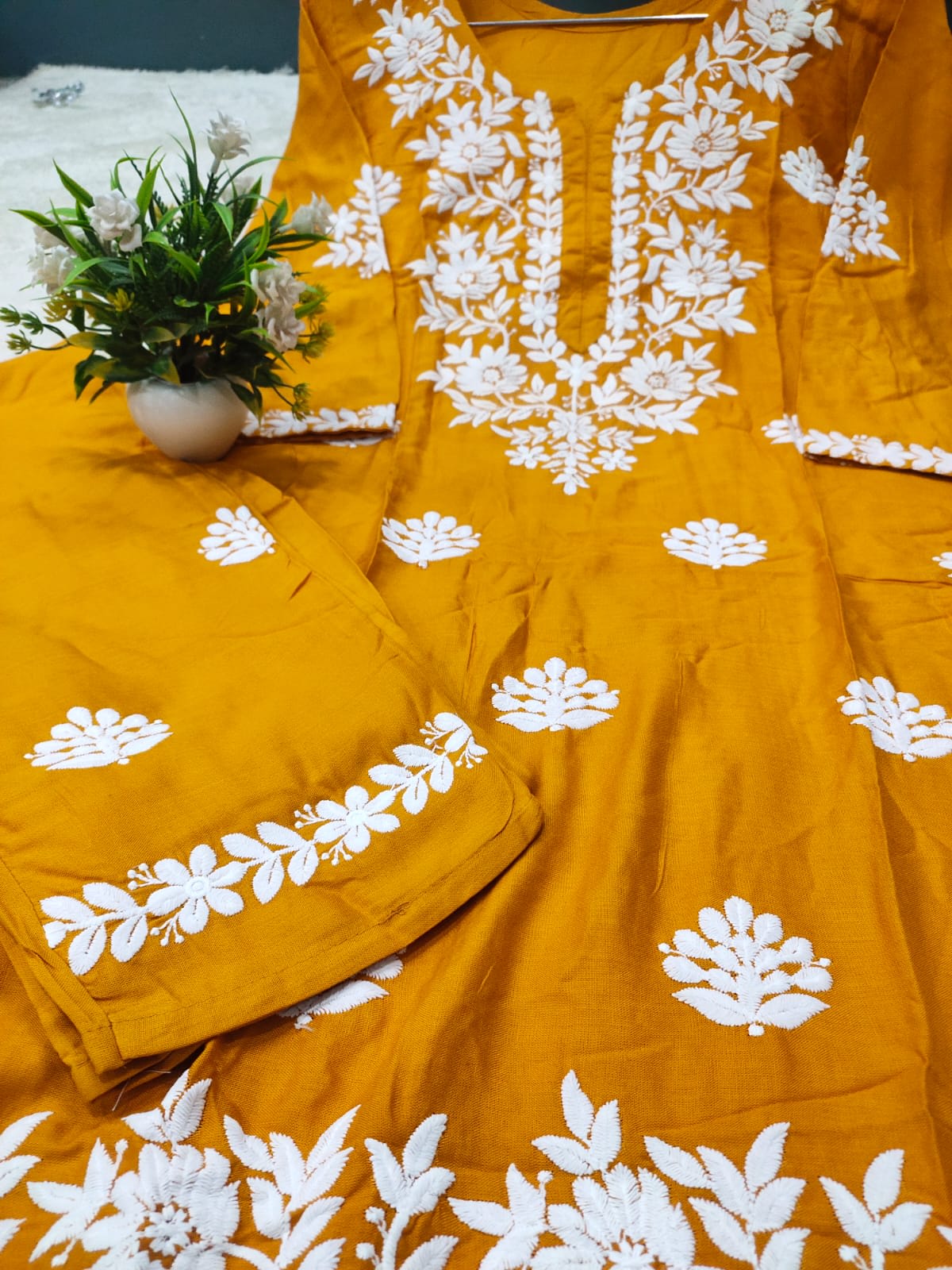 YELLOW Women Embroidery Chikankari Kurti Plazzo set