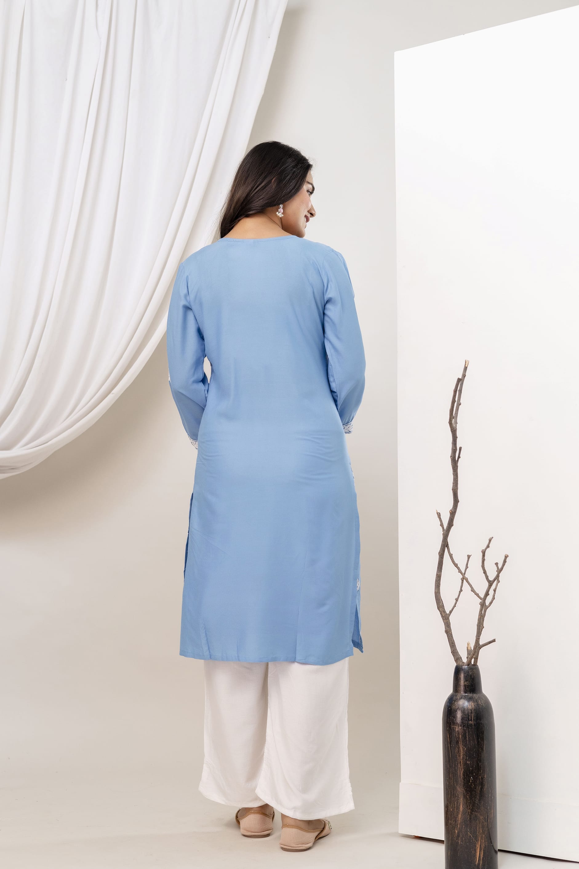 D SKY Women Embroidered Chikankari Modal Kurta Set