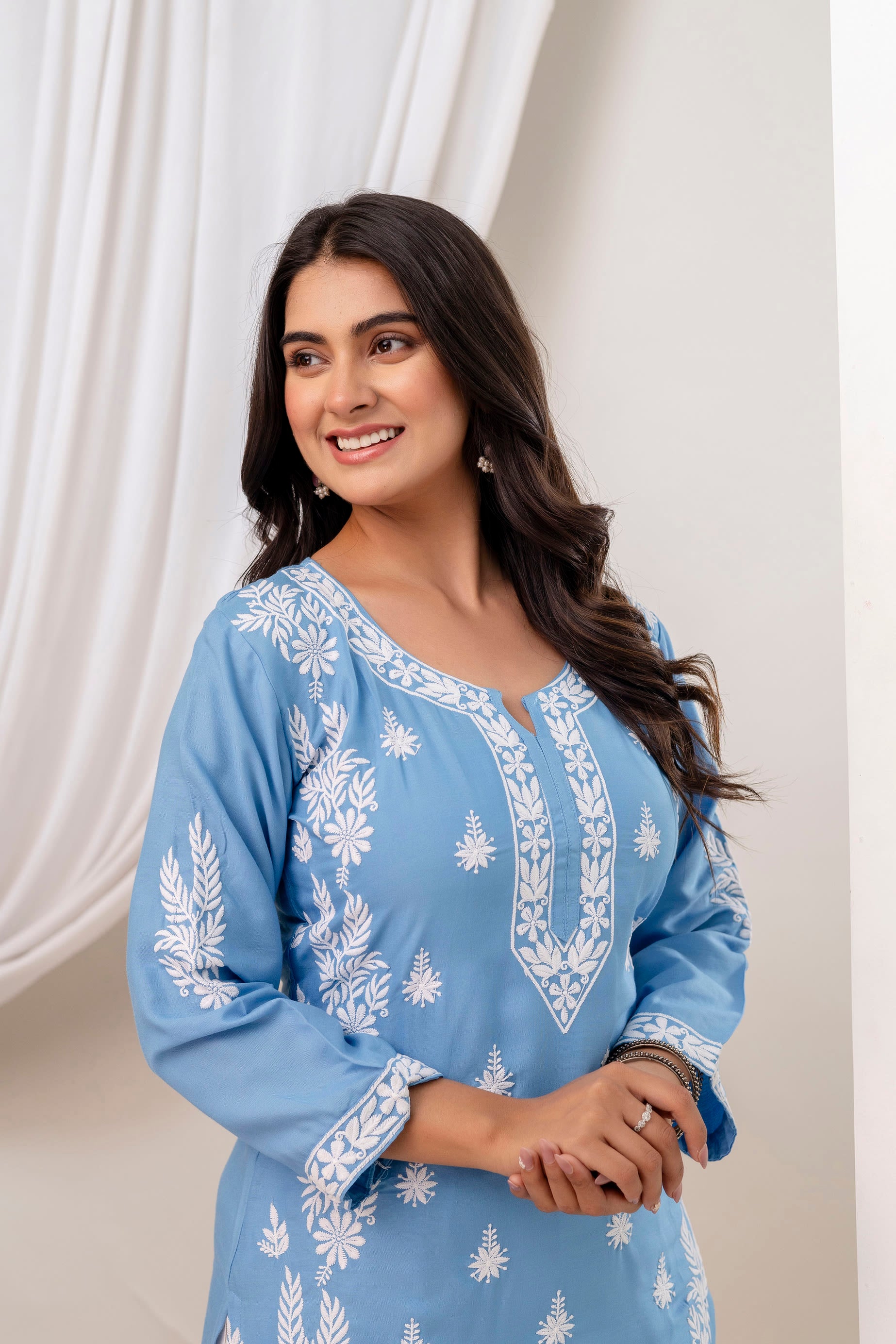 D SKY Women Embroidered Chikankari Modal Kurta Set
