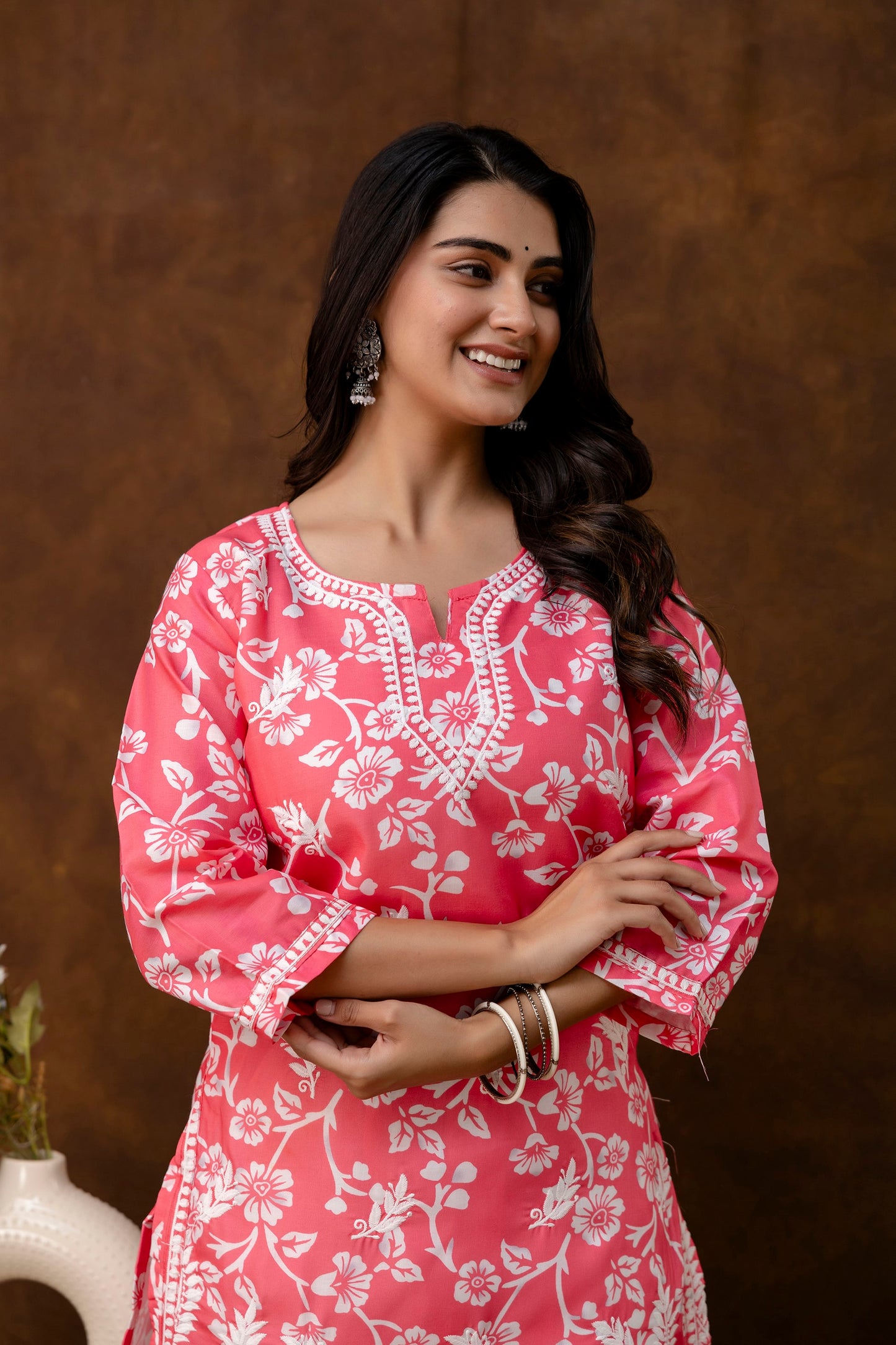 GAJARI Women's Cotton Blend Chikankari Embroidered Straight Kurta Set