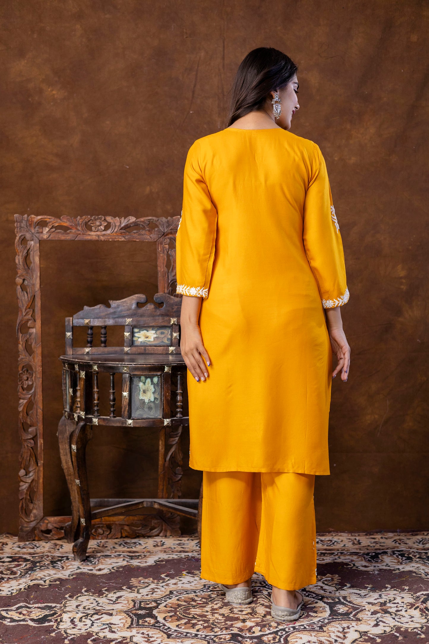 MUSTER Women Embroidered Straight Kurta & Palazzos Set