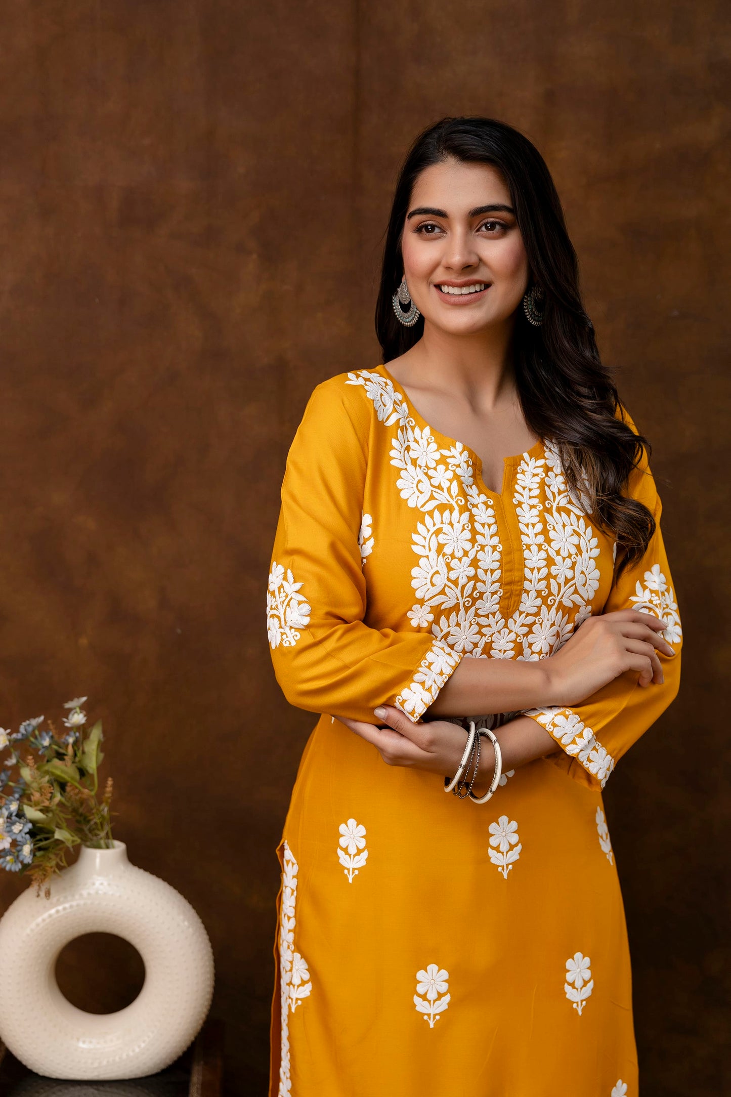 MUSTER  Women Rayon Embroidered Kurta Set