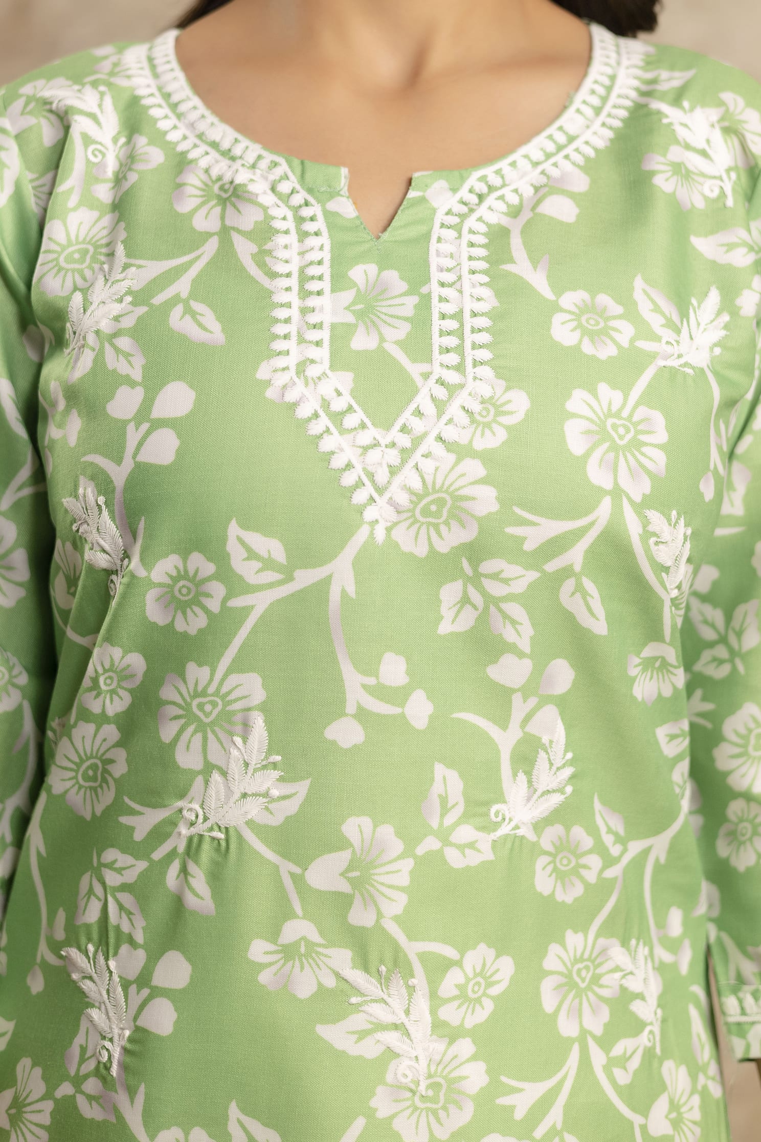 PEROT Women's Cotton Blend Chikankari Embroidered Straight Kurta Set