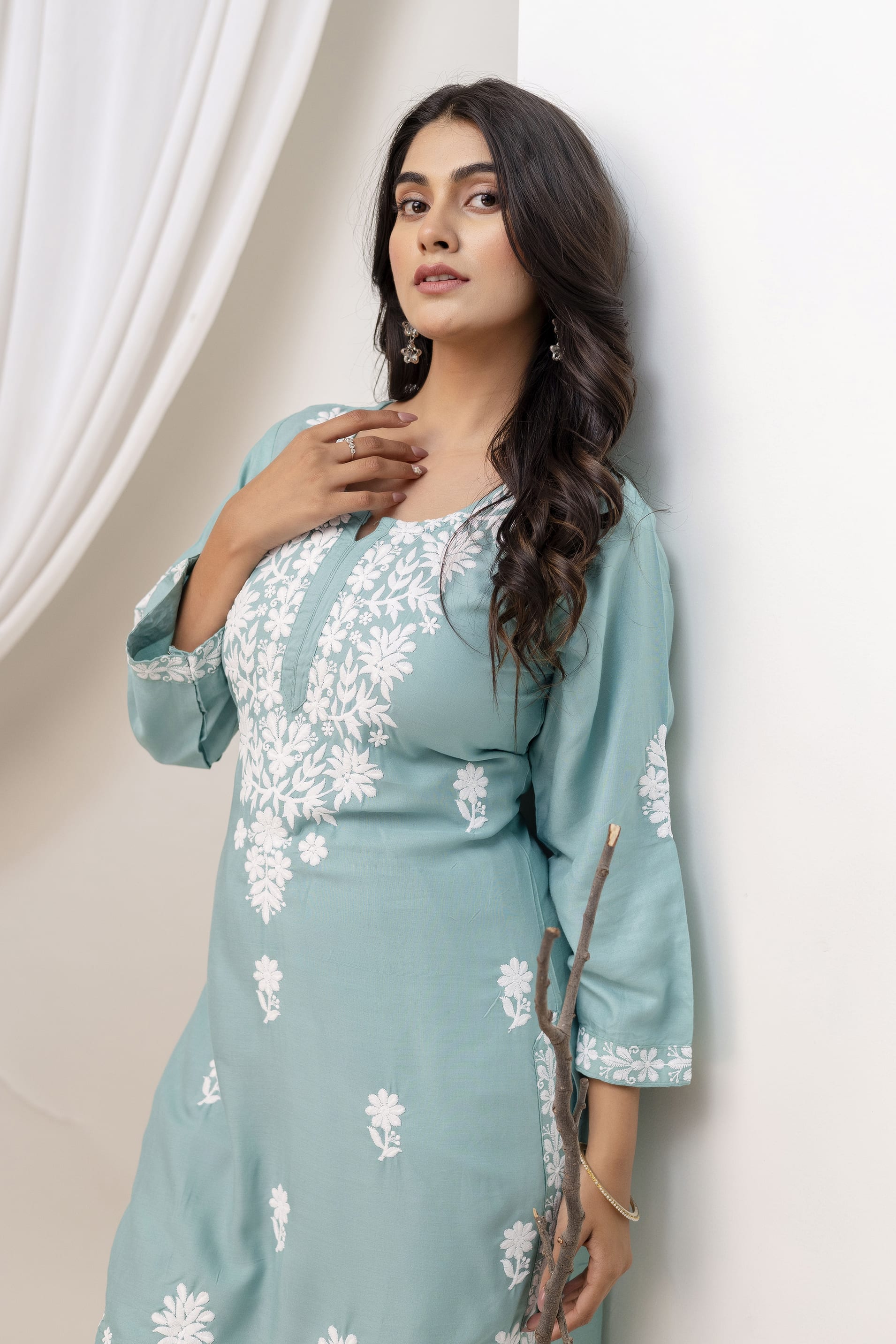 RAMA GREEN Beautiful Embroidered Chikankari Kurta Set