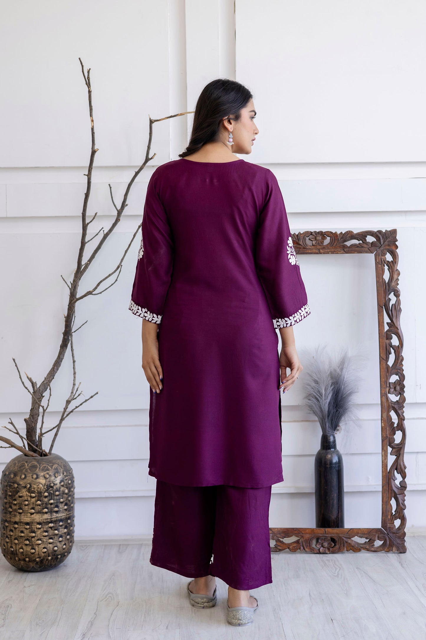 WINE  Women Rayon Embroidered Kurta Set