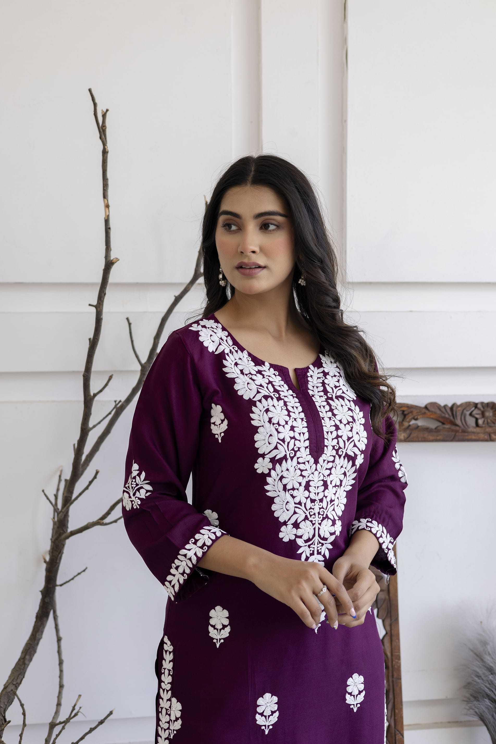 WINE  Women Rayon Embroidered Kurta Set